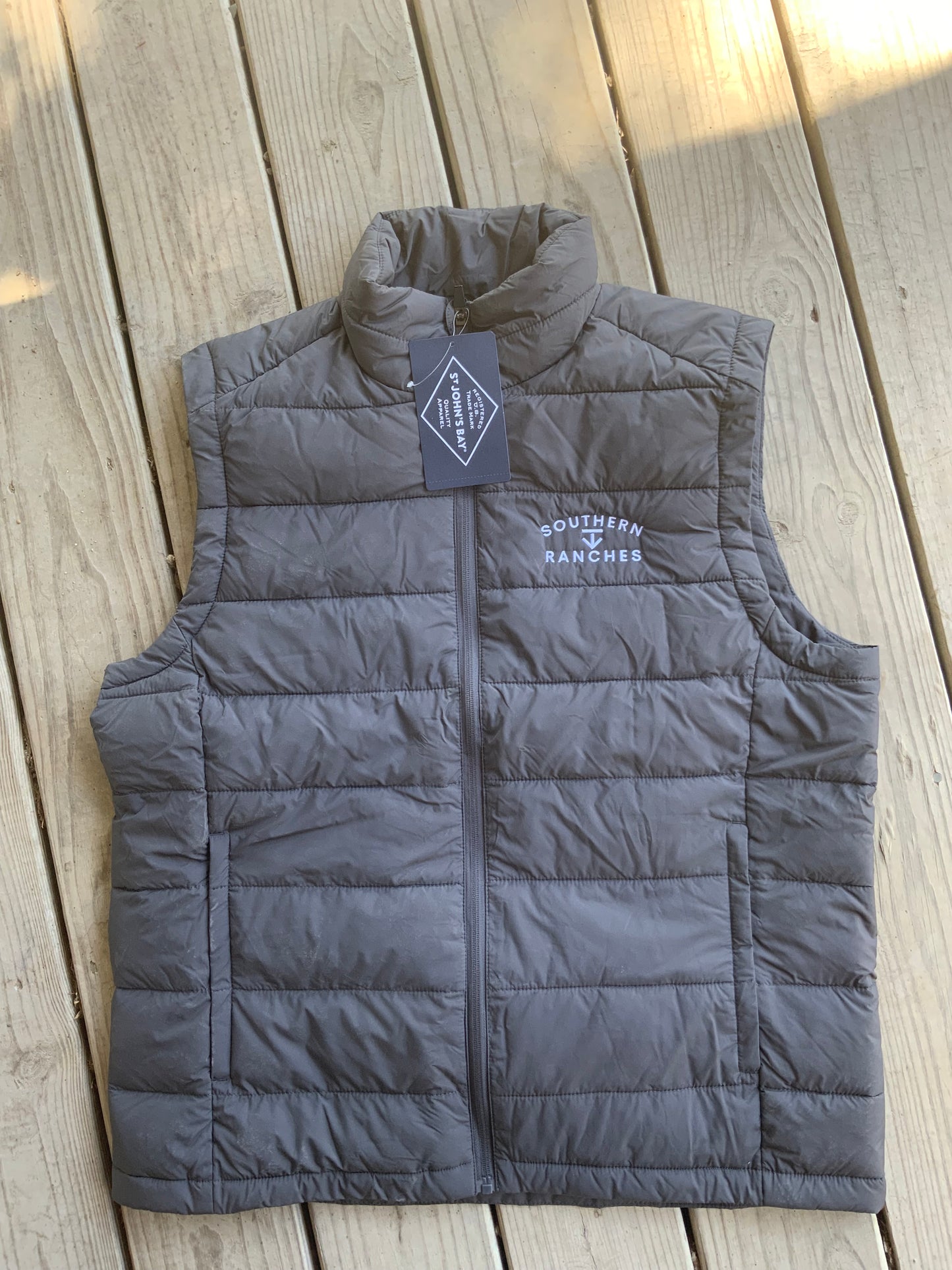 Men’s puffer vest